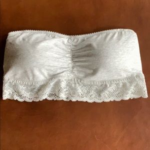 Free w/purchase, NWOT Bralette, size-L